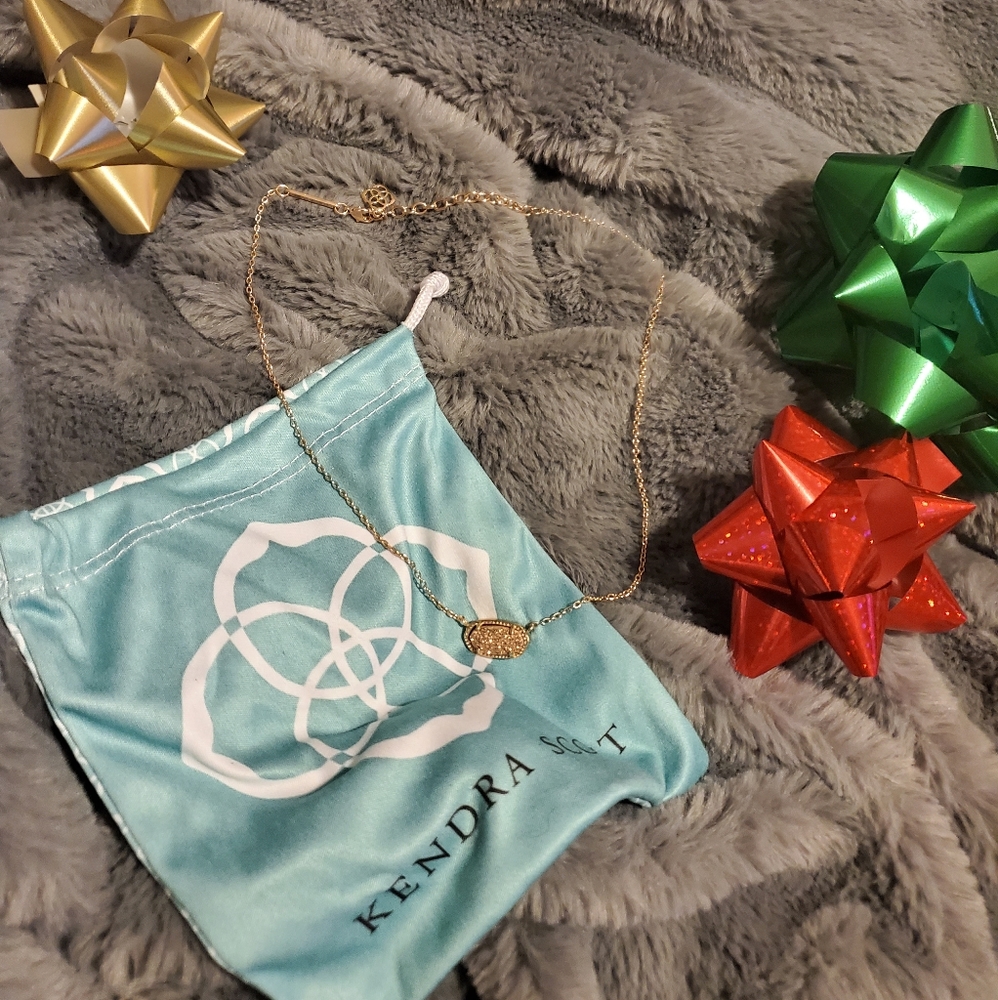 Kendra Scott Necklace